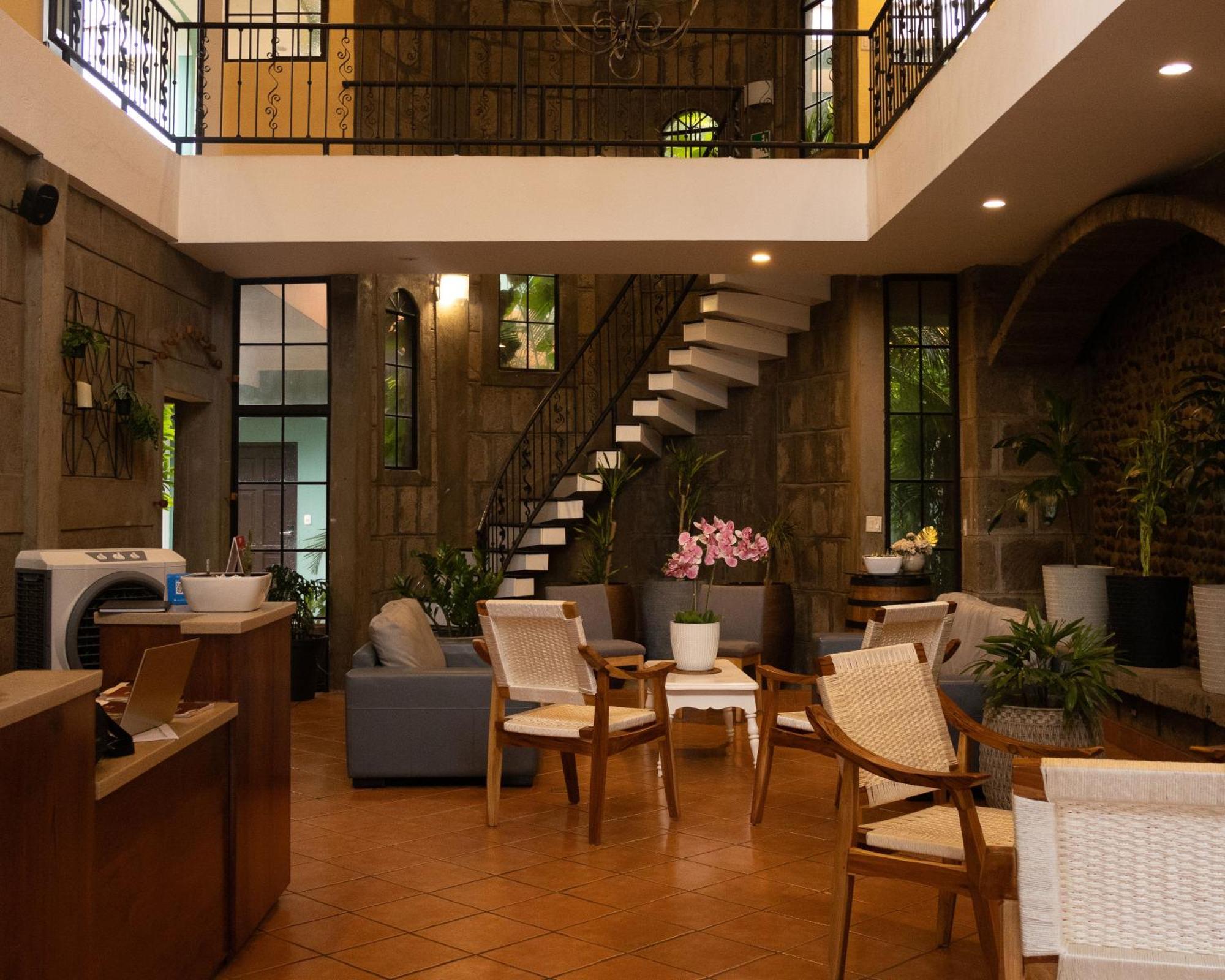 Hotel Leon Inn Eksteriør bilde